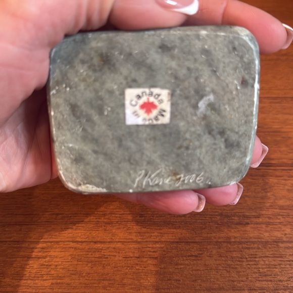 Inuit Soapstone Tea Light Holder/Canadian Handmade/Home Decor/Rustic/Inukshuk - Picture 4 of 9